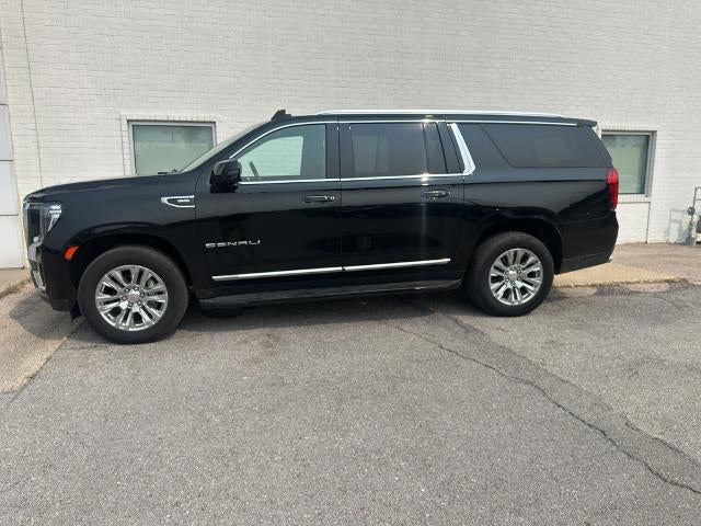 2022 GMC Yukon XL Denali in Onyx Black — front three-quarter view