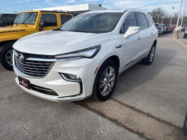 2022 Buick Enclave Essence in White Frost Tricoat — front three-quarter view